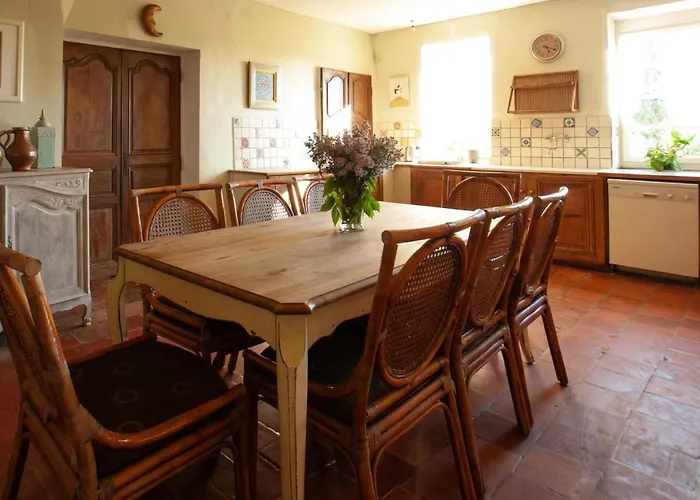 Domaine Des Jasses Bed & Breakfast